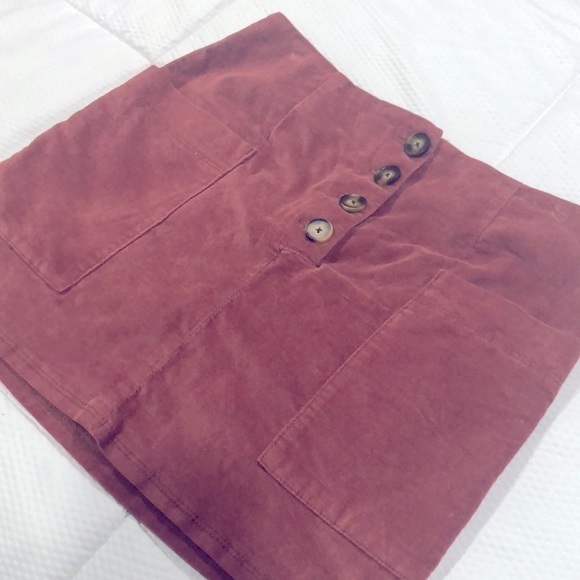 Urban Outfitters BDG Kendri Uncut Corduroy‎ Mini Skirt - Picture 12 of 16